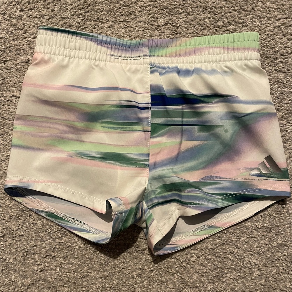 5 for $10🟢 Adidas Girl’s Pastel Striped Athletic Shorts. NWOT. 3T.